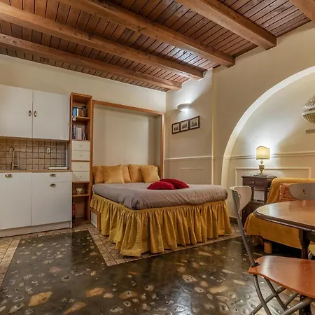 Piazza Navona Cozy And Studio Apartment